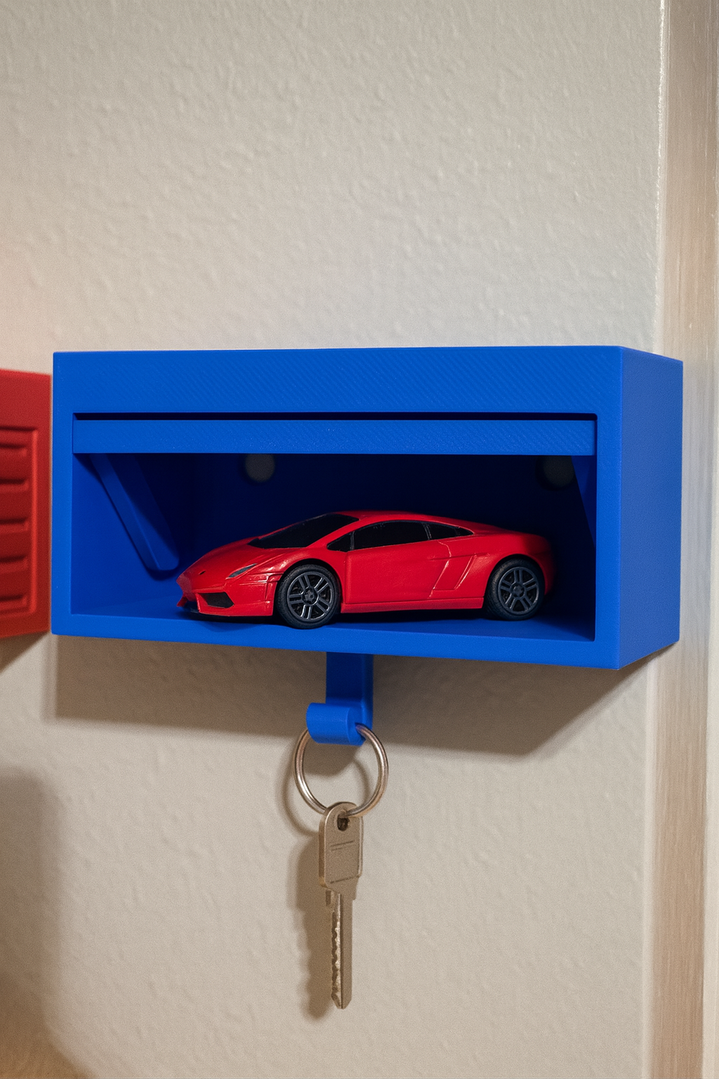 1:64 Blue Garage Key Holder