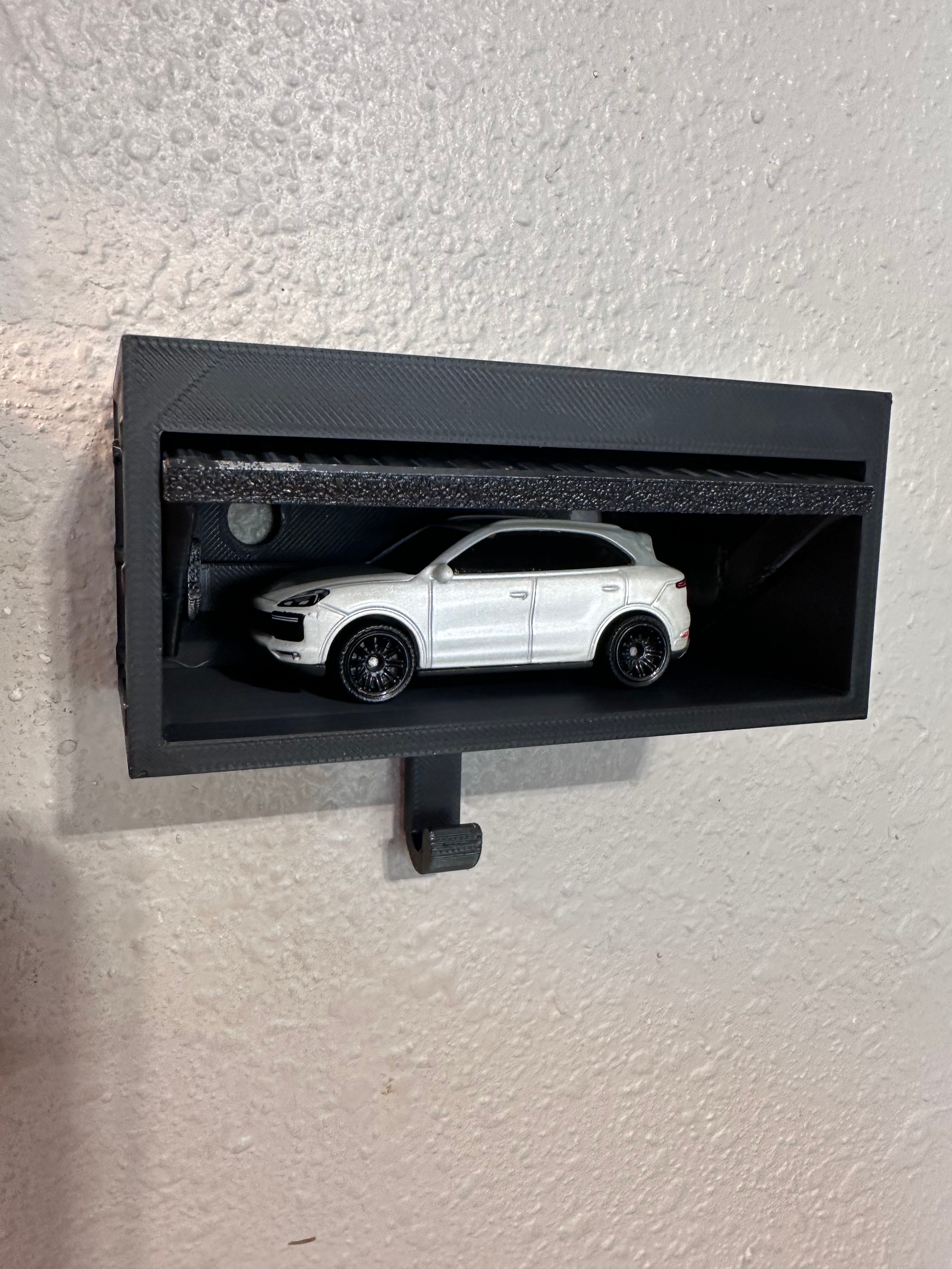 Black Garage Key Holder